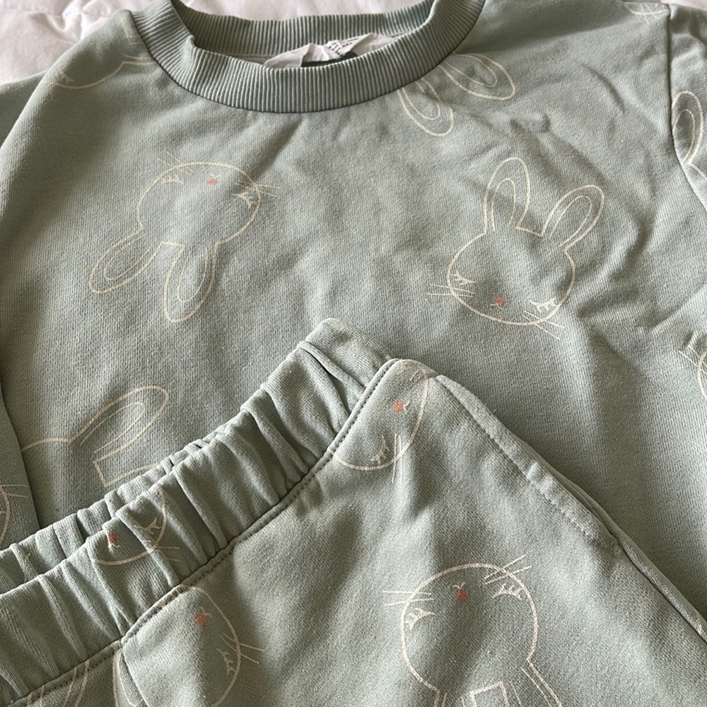H&M sage green bunny track suit sz 6
